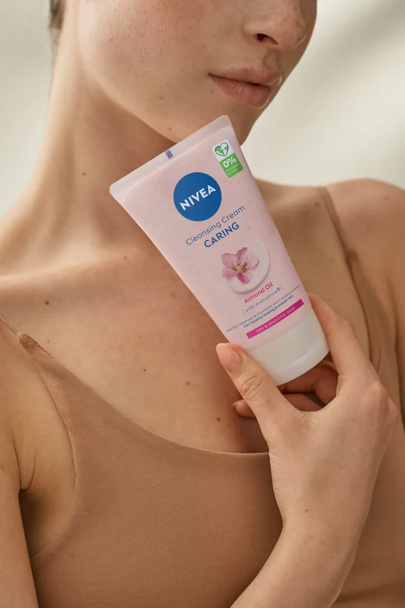 NIVEA Essentials Verzachtende Reinigingscrème 150ml