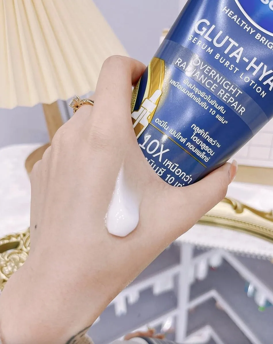 Vaseline Gluta HYA Overnight Radiance Repair 300ml
