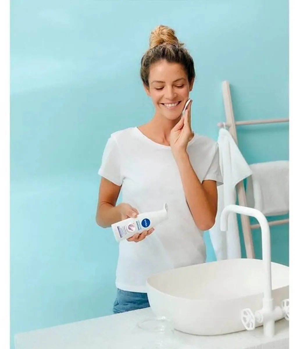 NIVEA Reinigingsmelk Sensitive 200ml - 6 Stuks