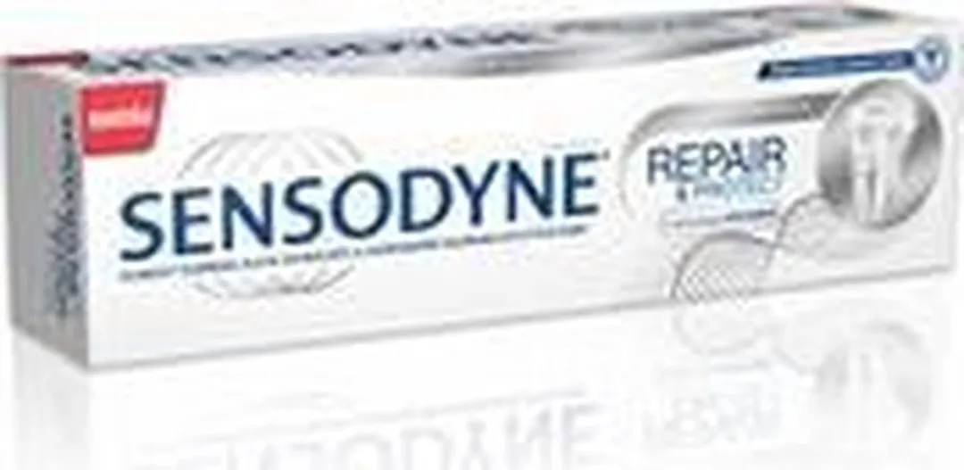 Sensodyne Repair & Protect Whitening Tandpasta 75ml - 12 Stuks