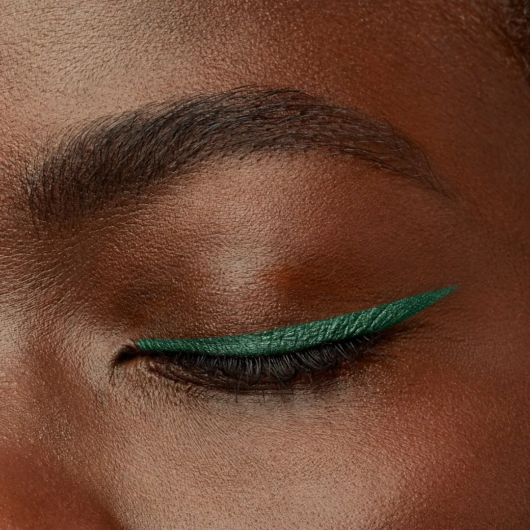 Bourjois Contour Clubbing Waterproof Oogpotlood Loving Green 1.2g