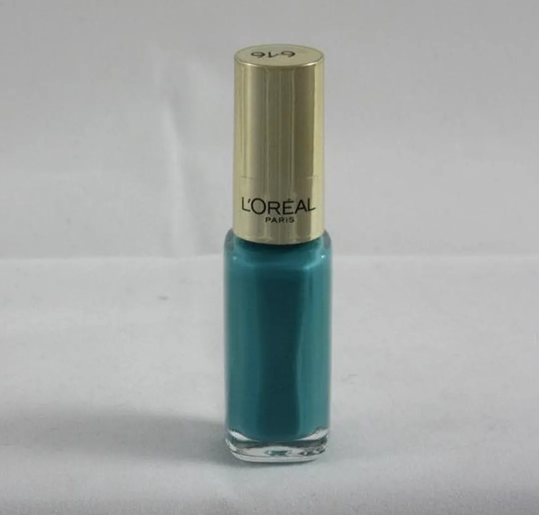 L'Oréal Paris Color Riche Le Vernis 616 Innocent Green Nagellak