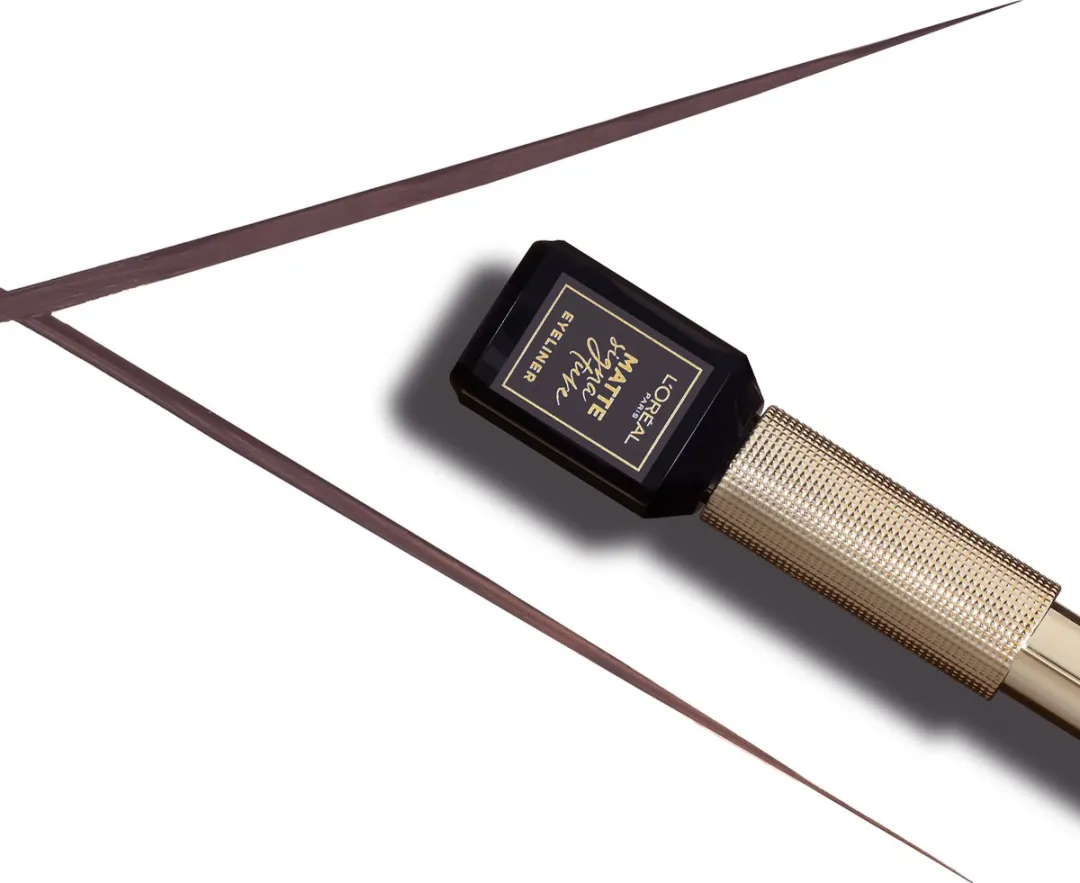 L'Oréal Paris Matte Signature Eyeliner 06 Greige Signature - 10.8ml
