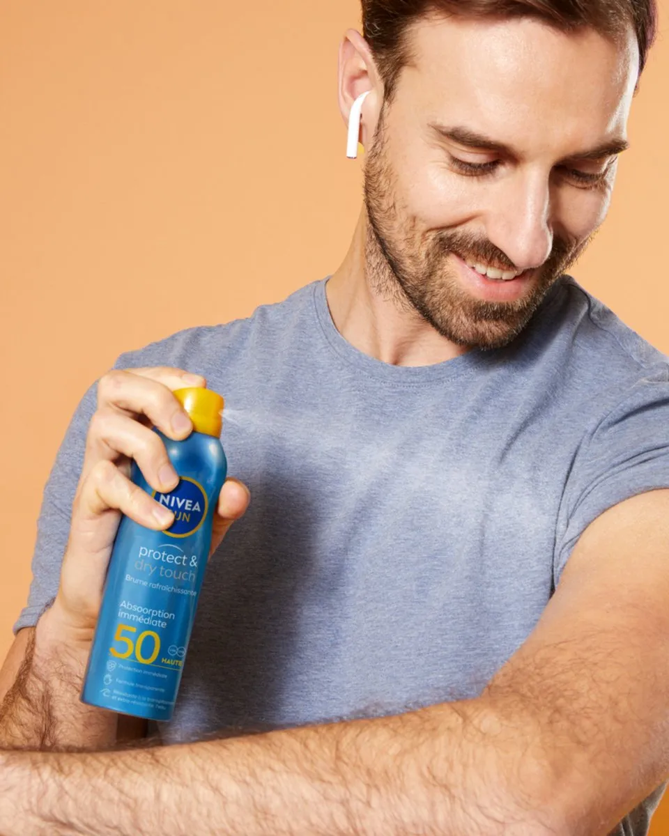 NIVEA SUN Protect & Dry Touch Zonnebrandspray SPF50 200ml - afbeelding 6 van 6