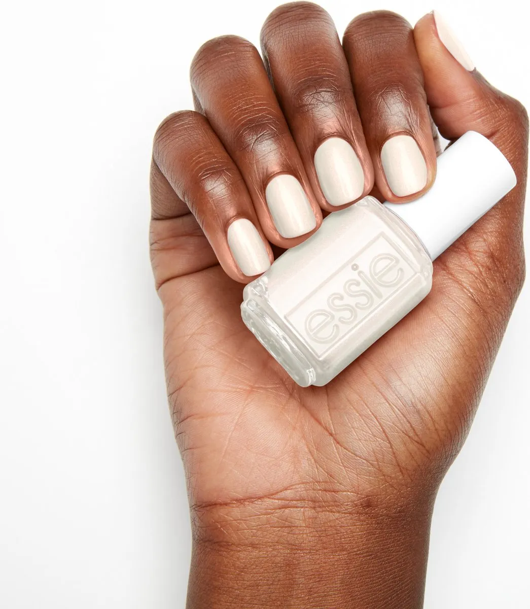 essie Antique Chic Heirloom Memories Nagellak 997 - Wit - 13ml