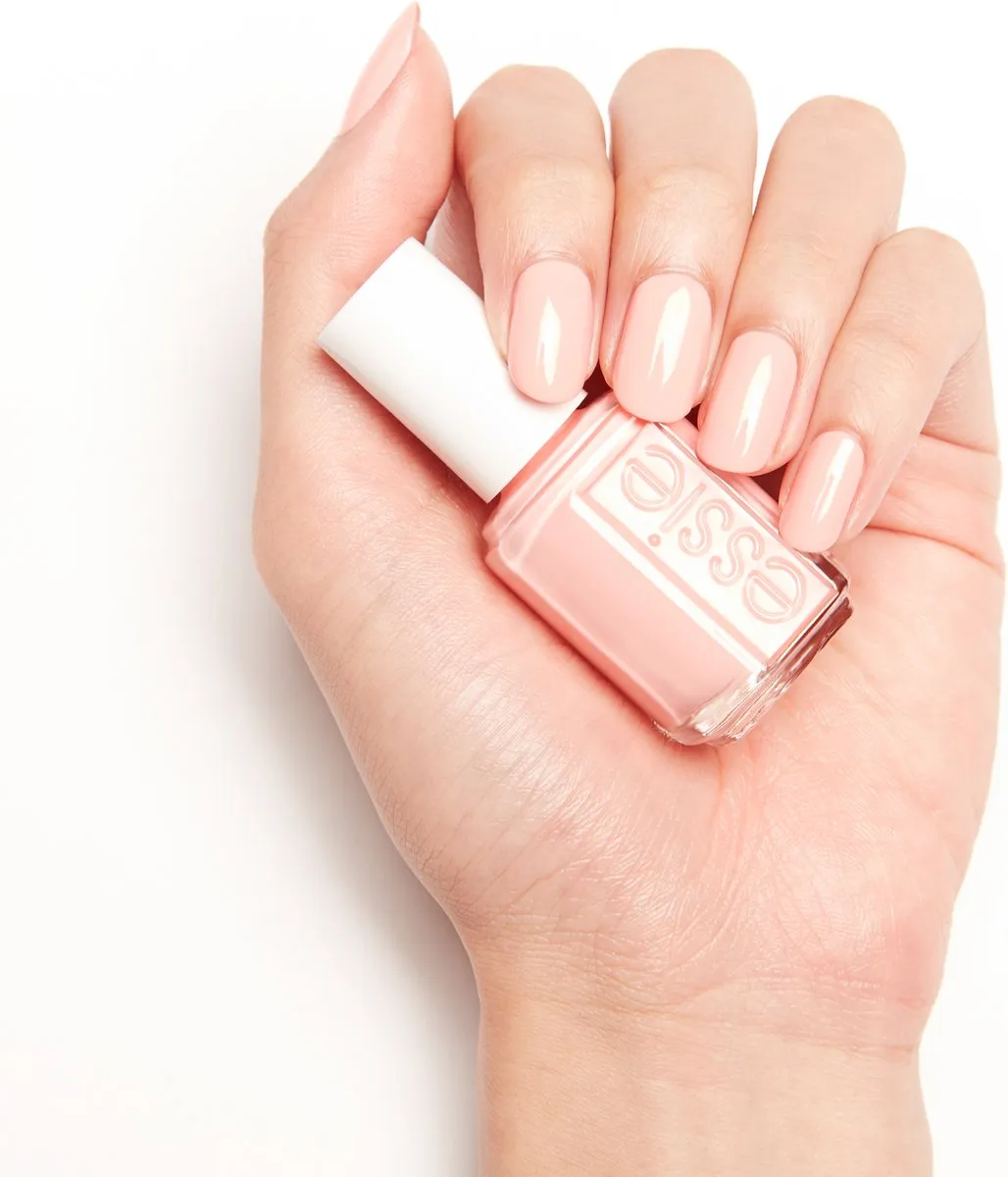 essie Beachy Keen Nagellak 713 - Lichtroze - 13.5 ml