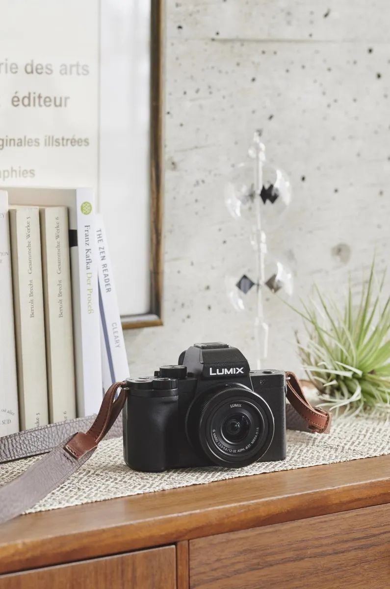 Panasonic Lumix DC-G100 Vlogcamera 12-32mm - Zwart