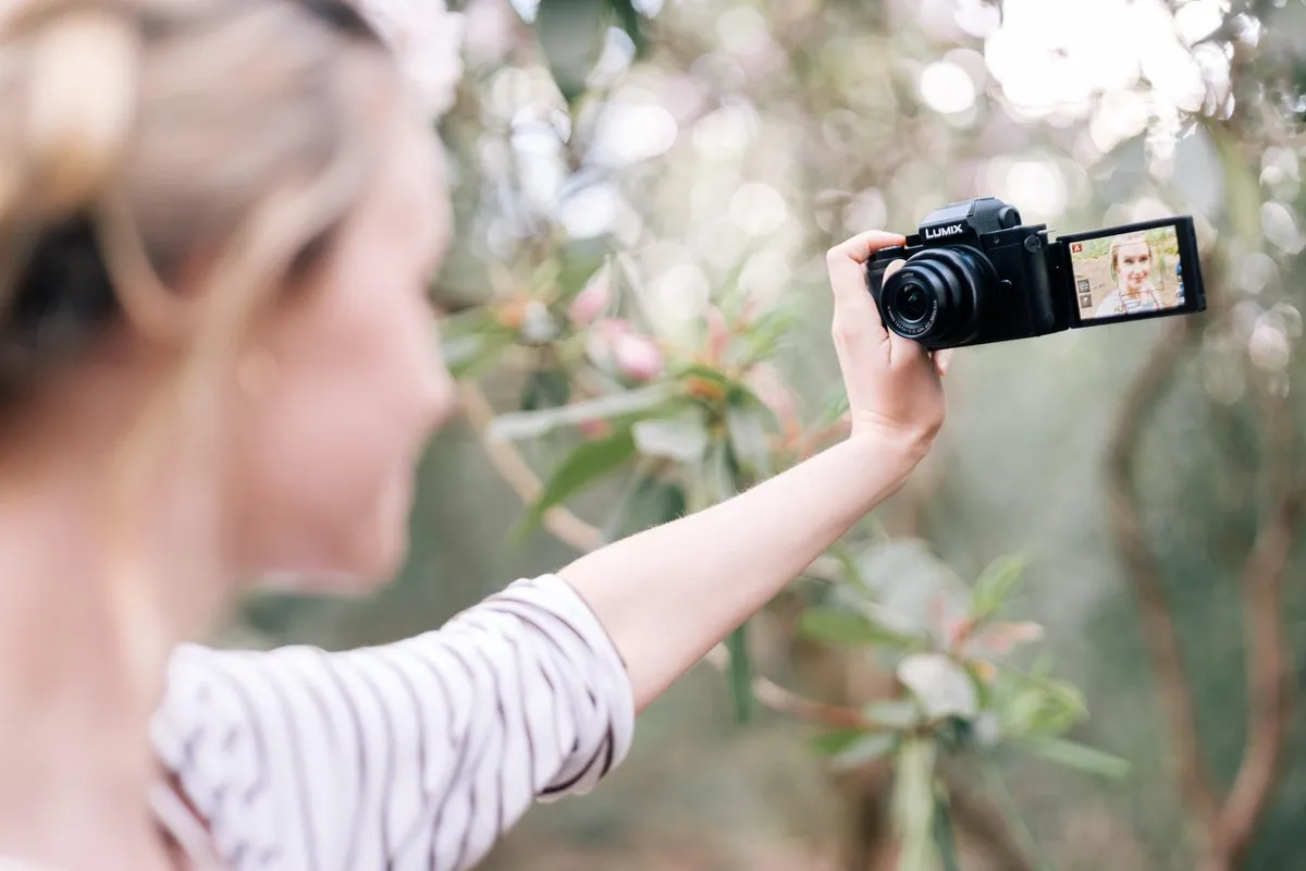 Panasonic Lumix DC-G100 Vlogcamera 12-32mm - Zwart
