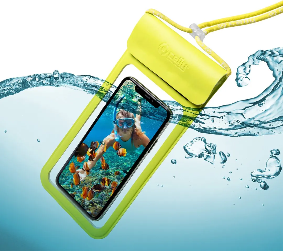 Celly Splashbag Beschermhoes XL - Geel - 8021735748304