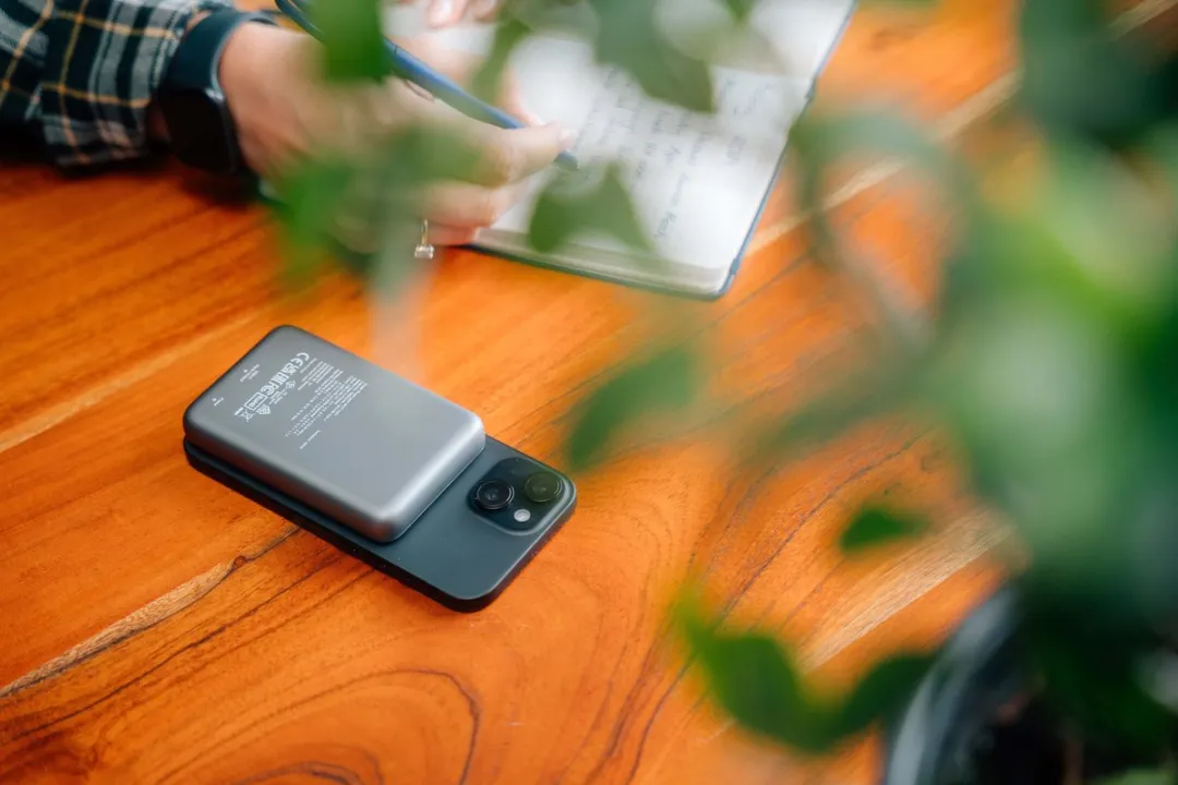 Verbatim Inductie Powerbank 15W 10000mAh - Grijs