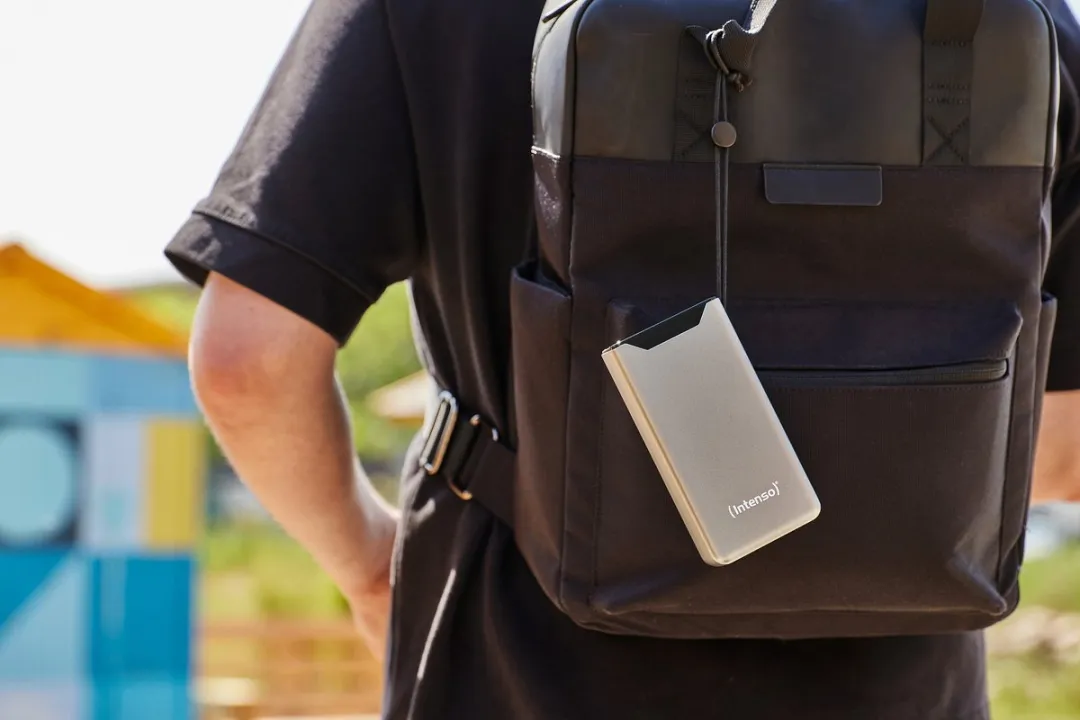 Intenso F20000 Powerbank 20.000mAh - 2x USB - Grijs - afbeelding 6 van 6