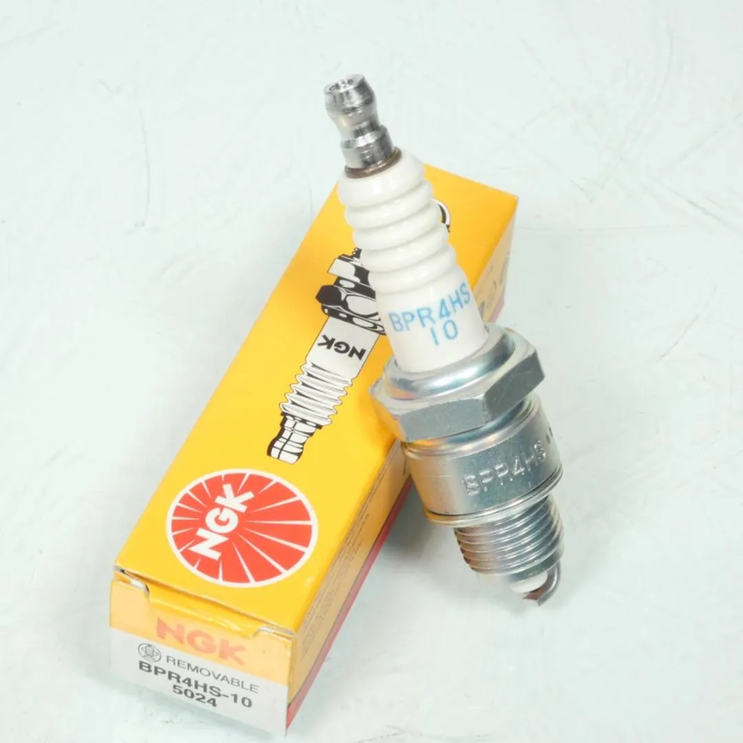 NGK Bougie D7EA 450 CB/SG/SJ Honda