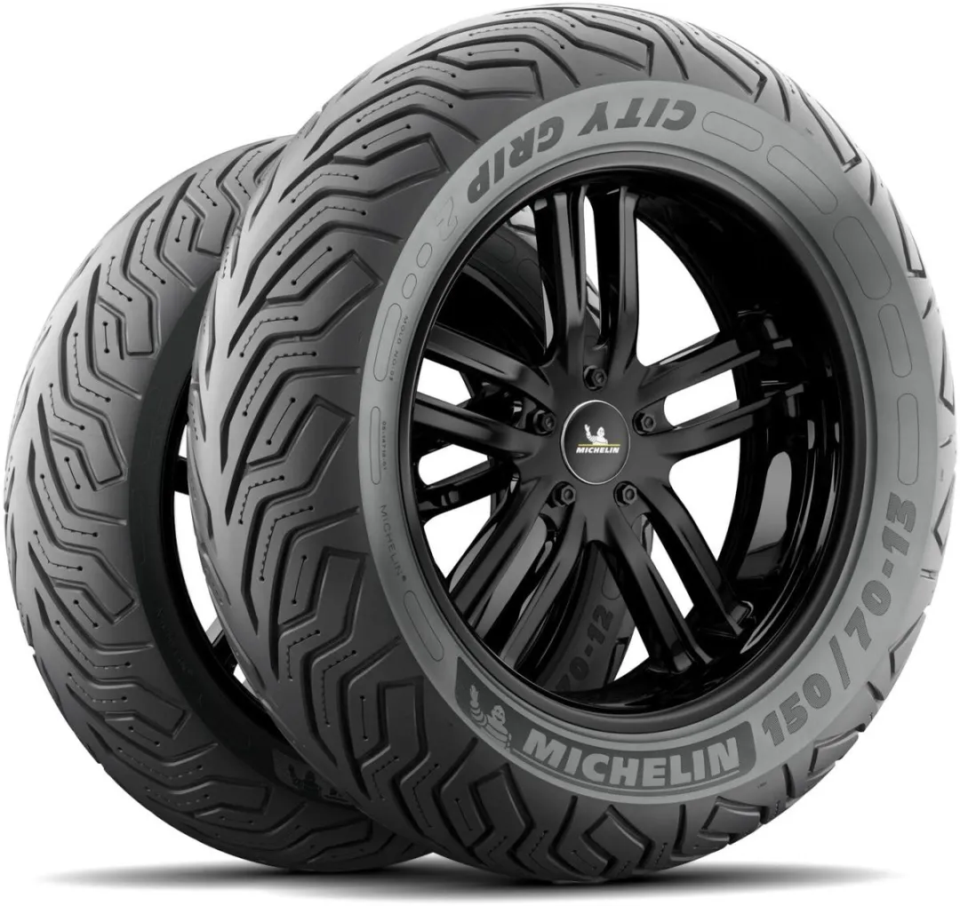 Michelin UltraGrip Performance 215/50 R19 93T