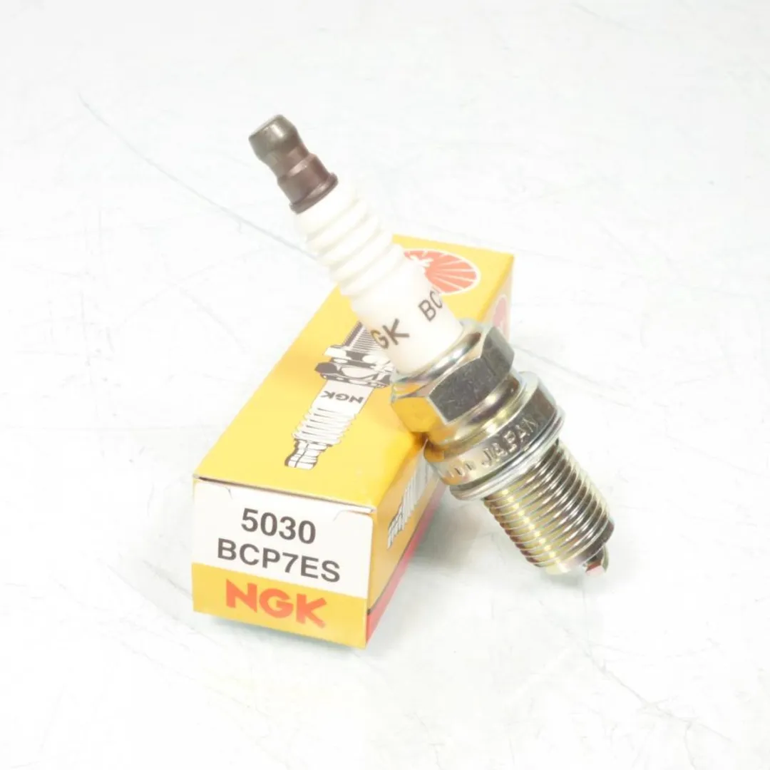 NGK BCP7ES Bougie Moto