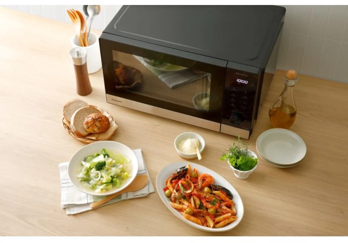 Panasonic NN-SD38QSEPG Magnetron 1000W - 29L - Zwart