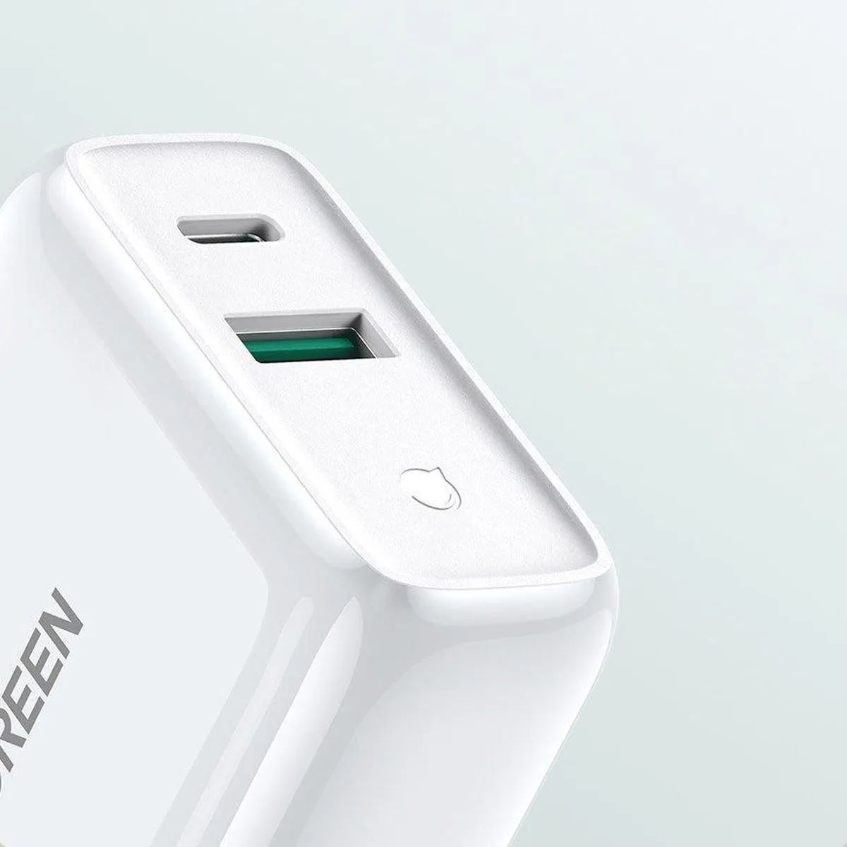 Ugreen USB-C/USB 36W Power Delivery Oplader