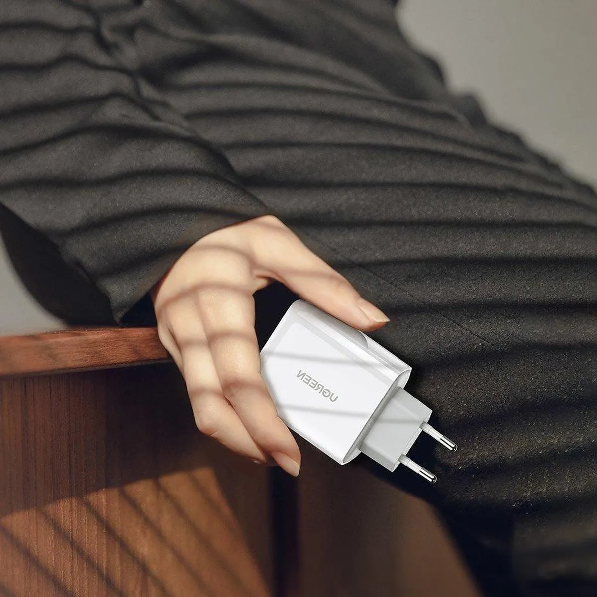 Ugreen USB-C/USB 36W Power Delivery Oplader - Wit - afbeelding 6 van 6