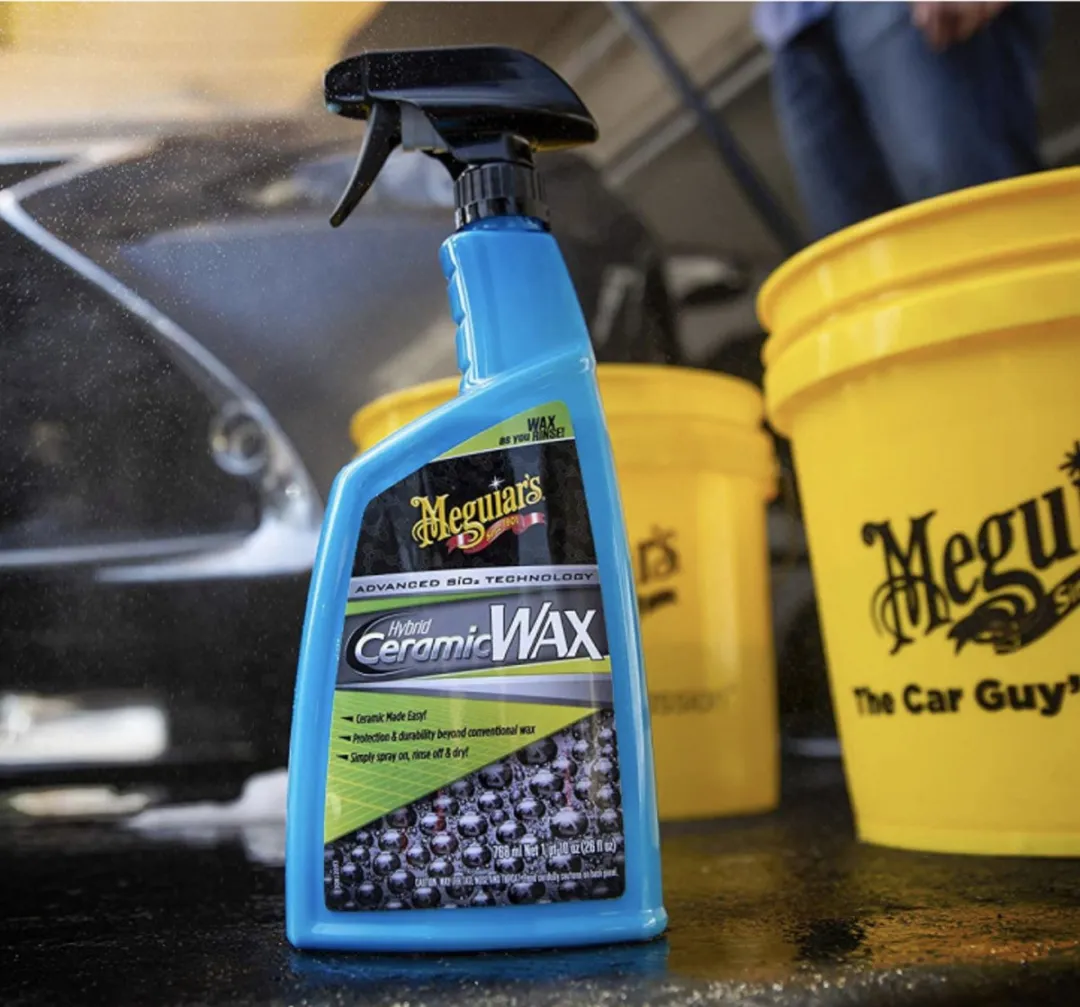 Meguiars Hybrid Ceramic Wax 709 ml. - met Microfiber poetsdoek 40 x 40 cm. G190526