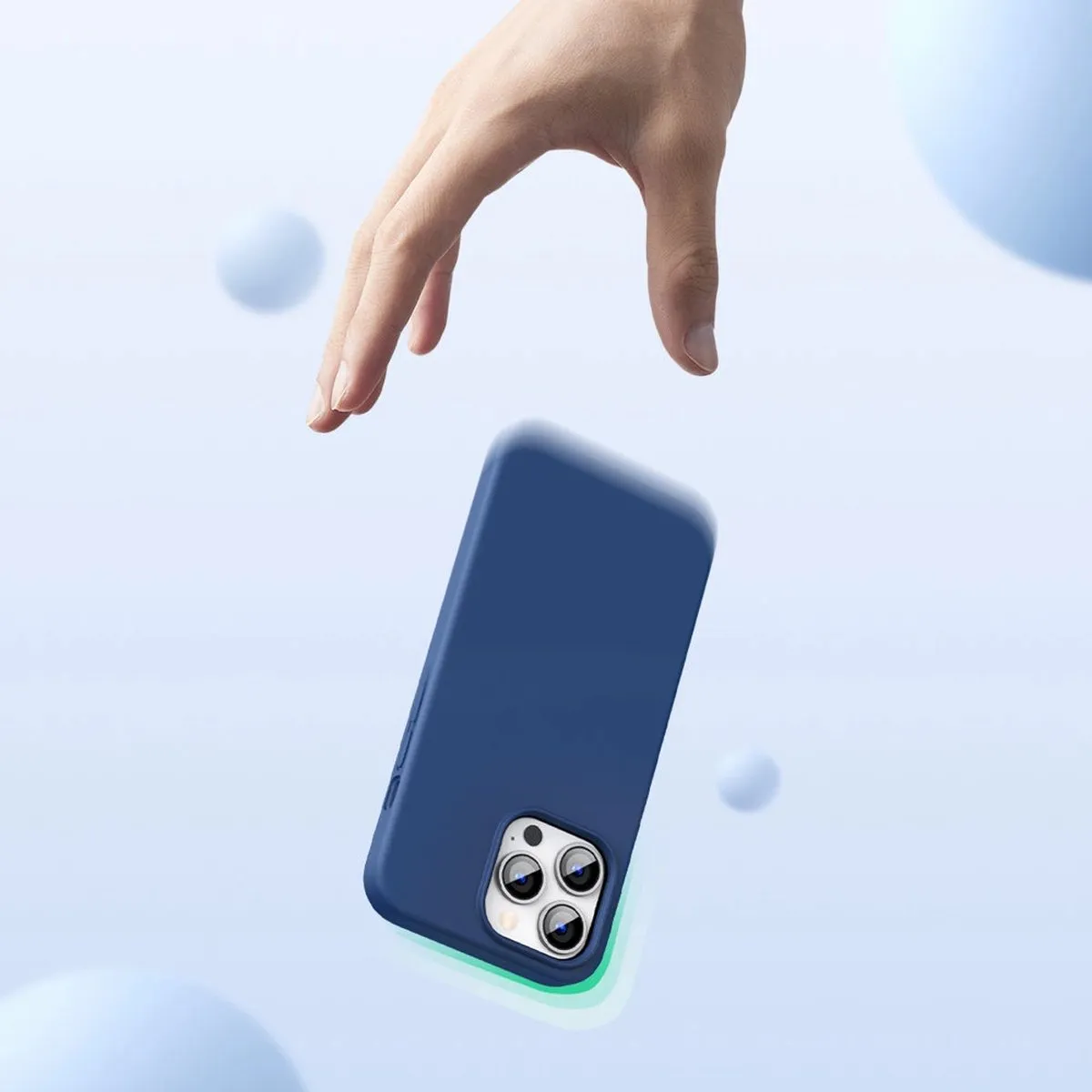 Ugreen Siliconen Hoes iPhone 13 Pro - Blauw - afbeelding 4 van 6