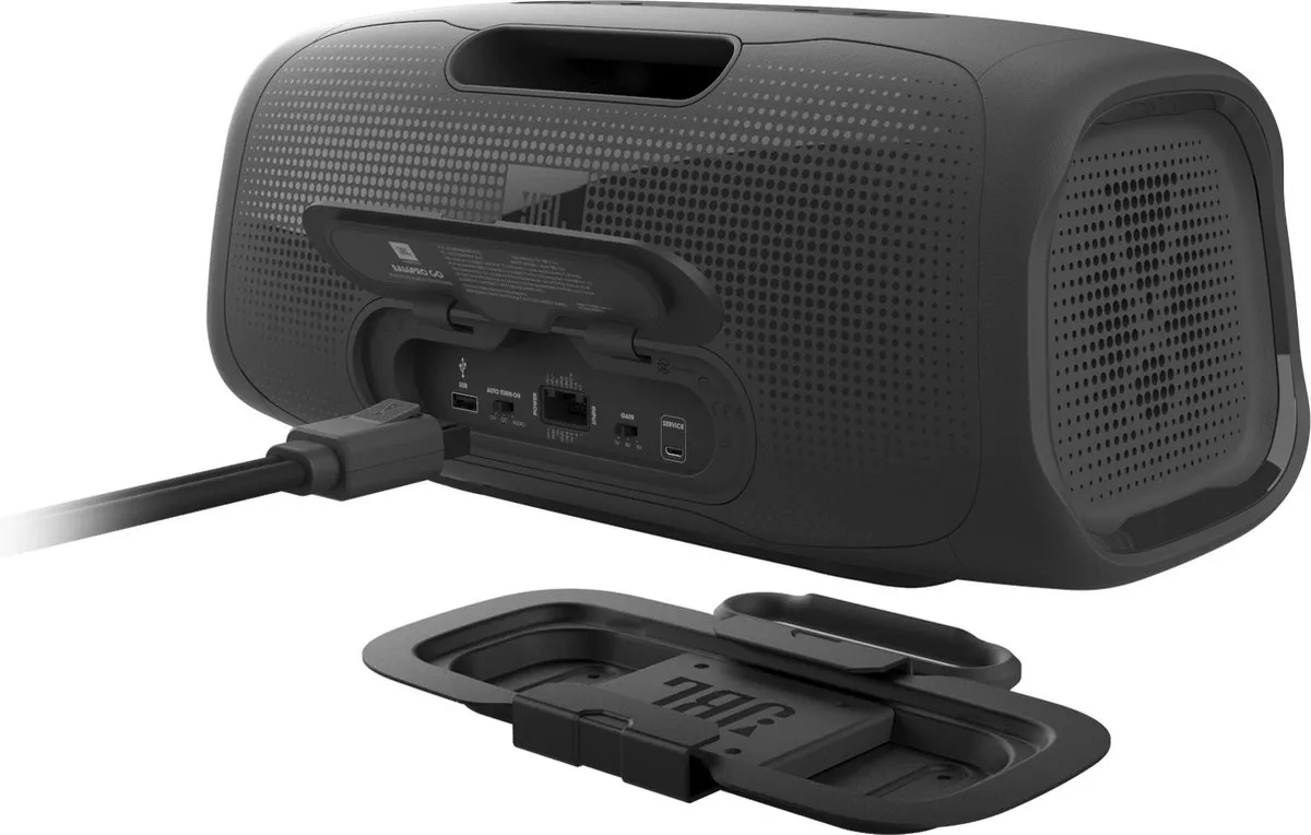 JBL BassPro Go Plus Subwoofer 200W - Draagbare Bluetooth Speaker - Zwart