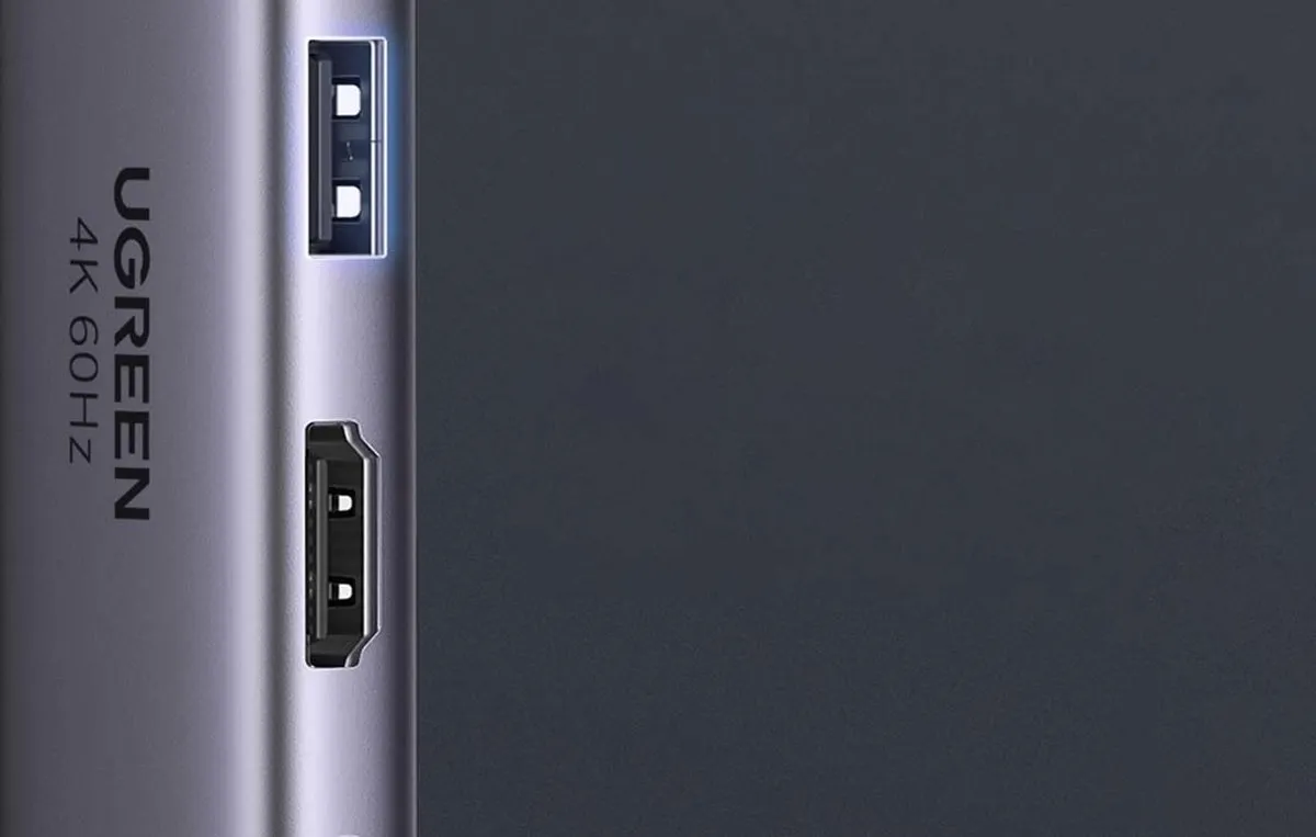 UGREEN 5-in-1 USB-C Hub 60384 - Zilver