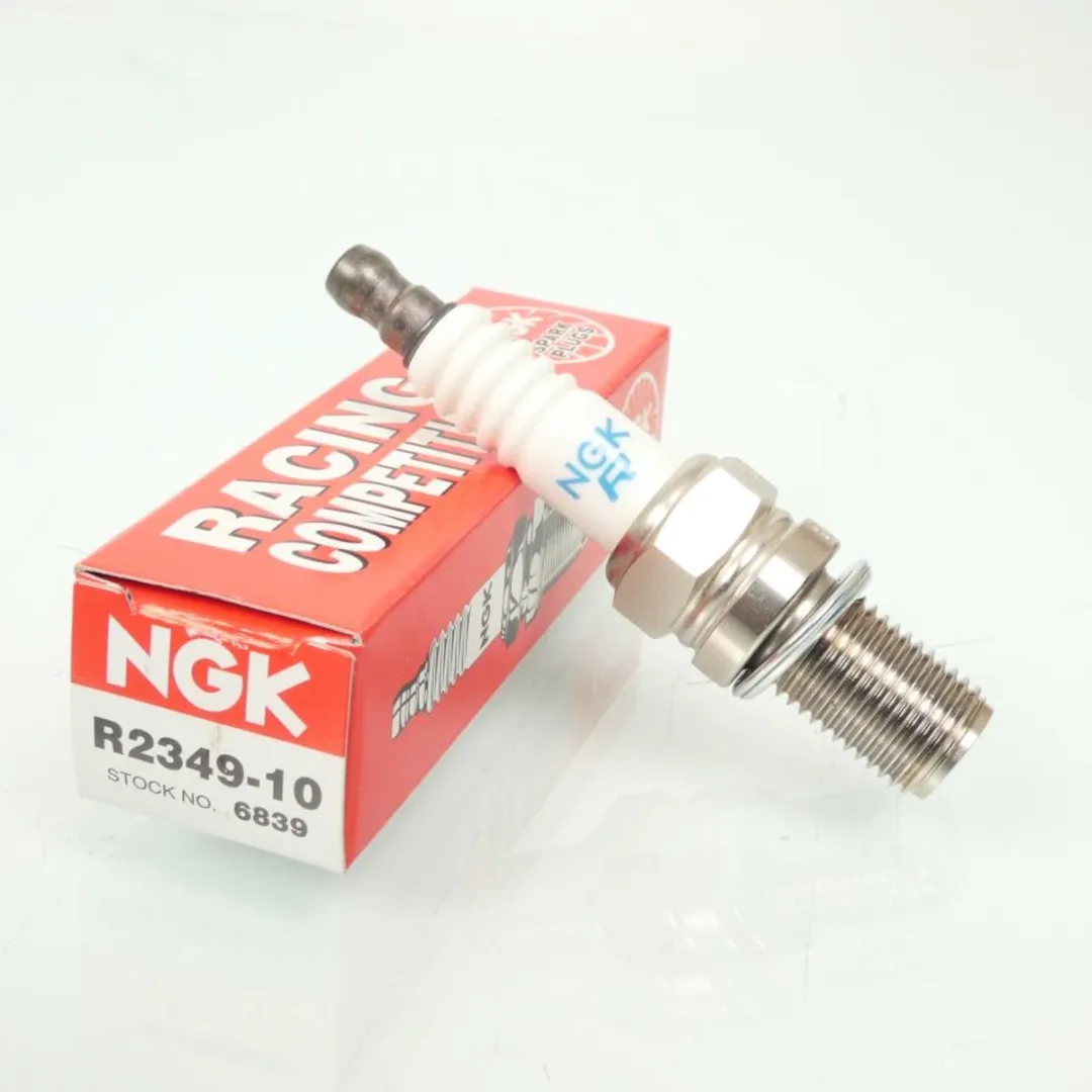 NGK Bougie R2349-10 - Ducati 748/748S 2000-2004 - Wit
