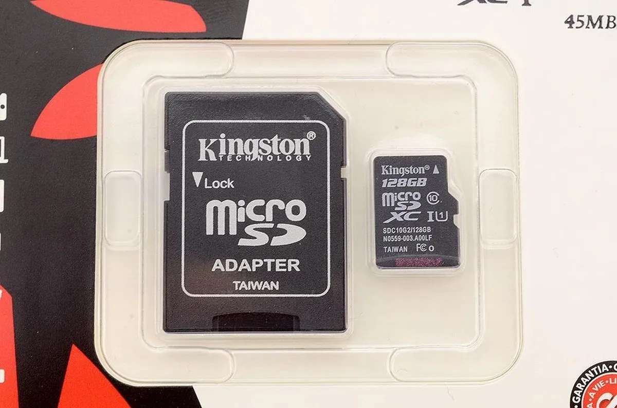 Kingston microSD 128GB + SD Adapter