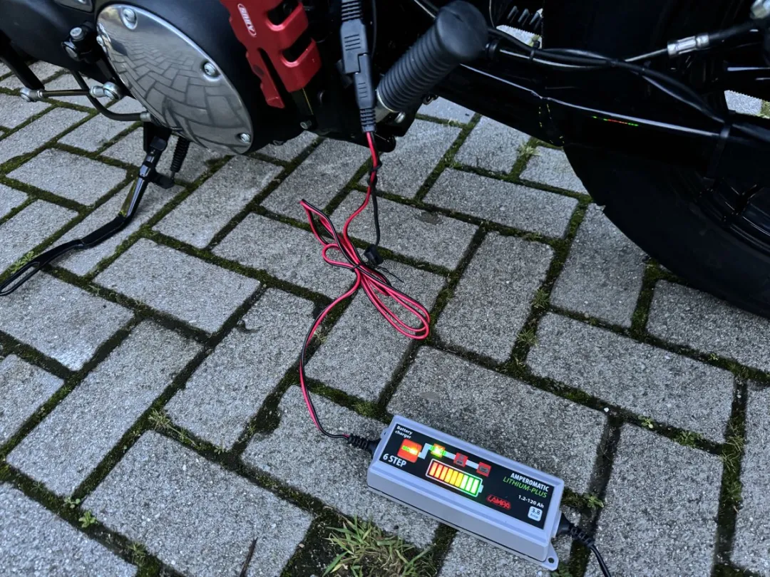 Lampa Lithium Druppellader 62W 3.8A - 12V