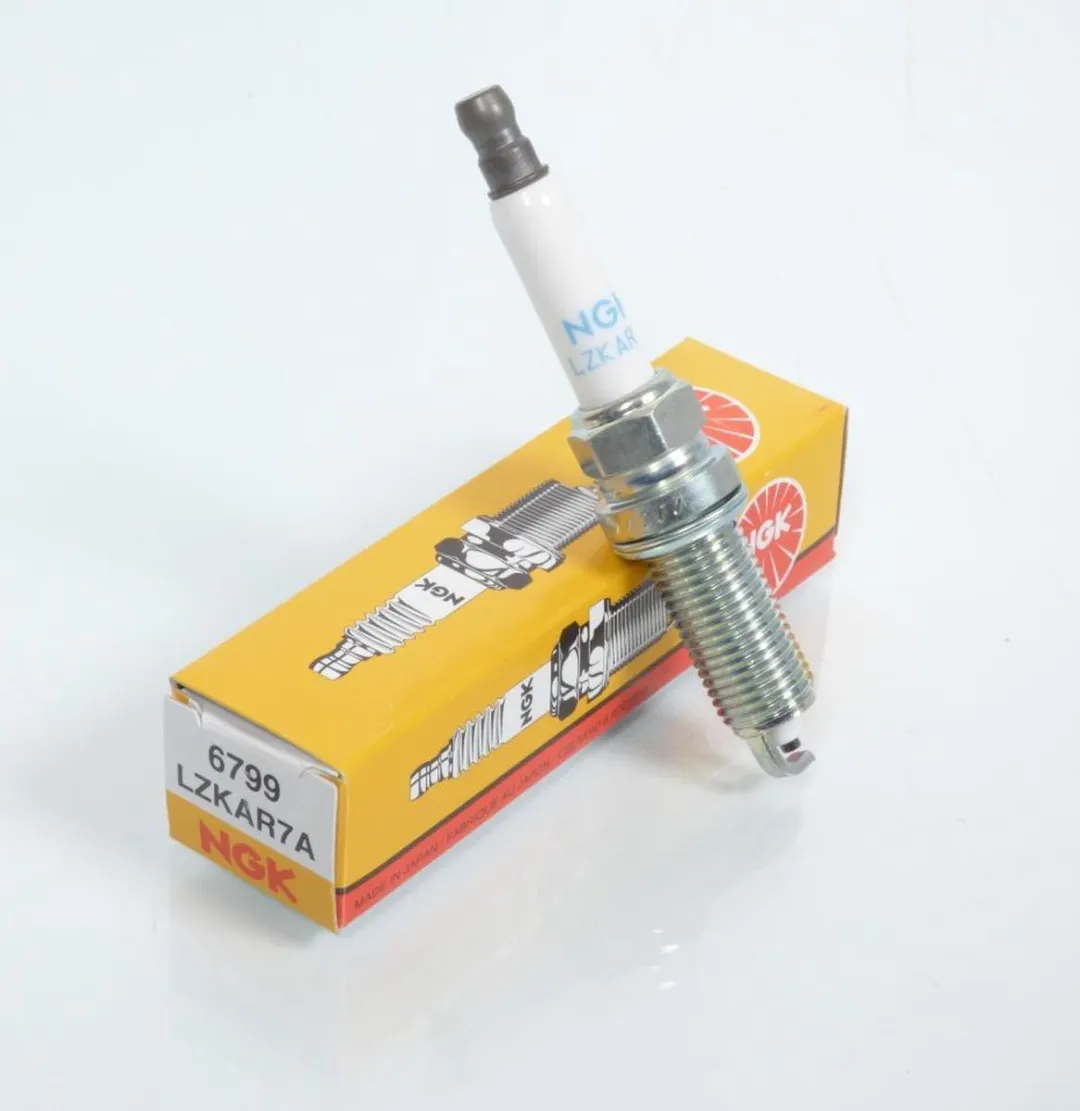 NGK LZKAR7A Bougie