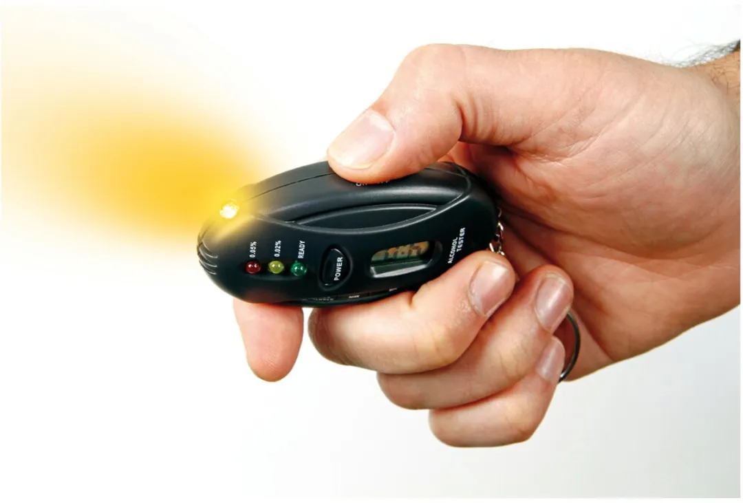 Lampa Basic 4-in-1 Alcoholtester - Zaklamp & Parkeertimer