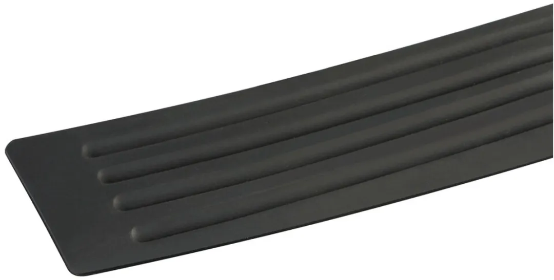 Lampa Pro Bumper Universele Kofferbumper 70x900mm - Zwart
