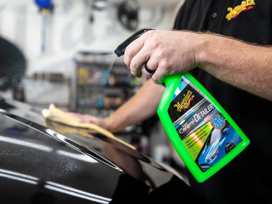 Meguiars Hybrid Ceramic Detailer 768ml - afbeelding 6 van 6
