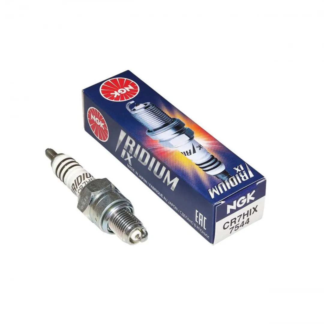 NGK Bougie 4T AC E3 Scooter Peugeot Django 2014-2017 - Wit