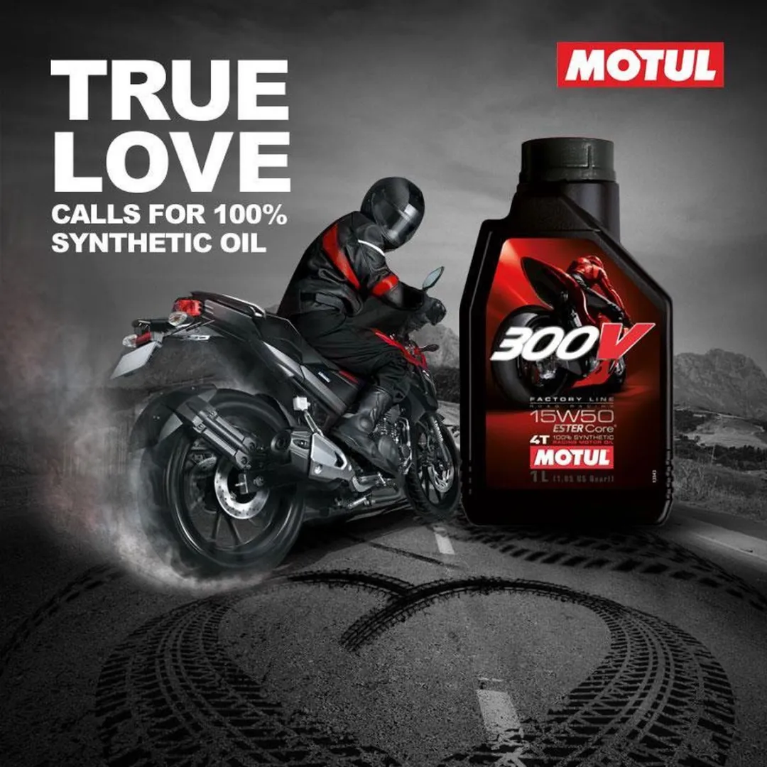 Motul 300V 15W50 4T Motorolie 1L