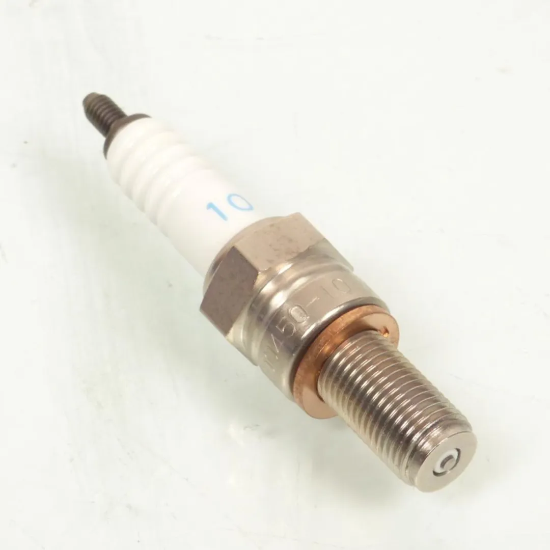 NGK Bougie R0045Q-10 voor Husqvarna 570 NOX - Wit