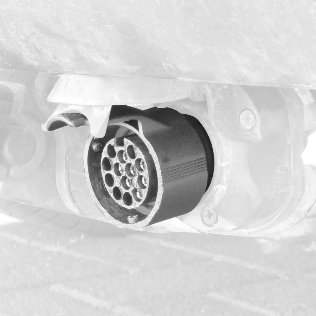 Carpoint Adapter 7-naar-13-polig Trailerdoos - Zwart