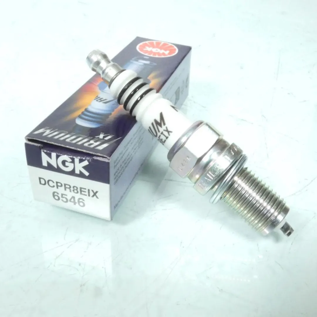 Bougie d'allumage NGK pour Quad Bombardier 400 Outlander XT 2007 DCPR8EIX / 6546 / Par 4 Neuf