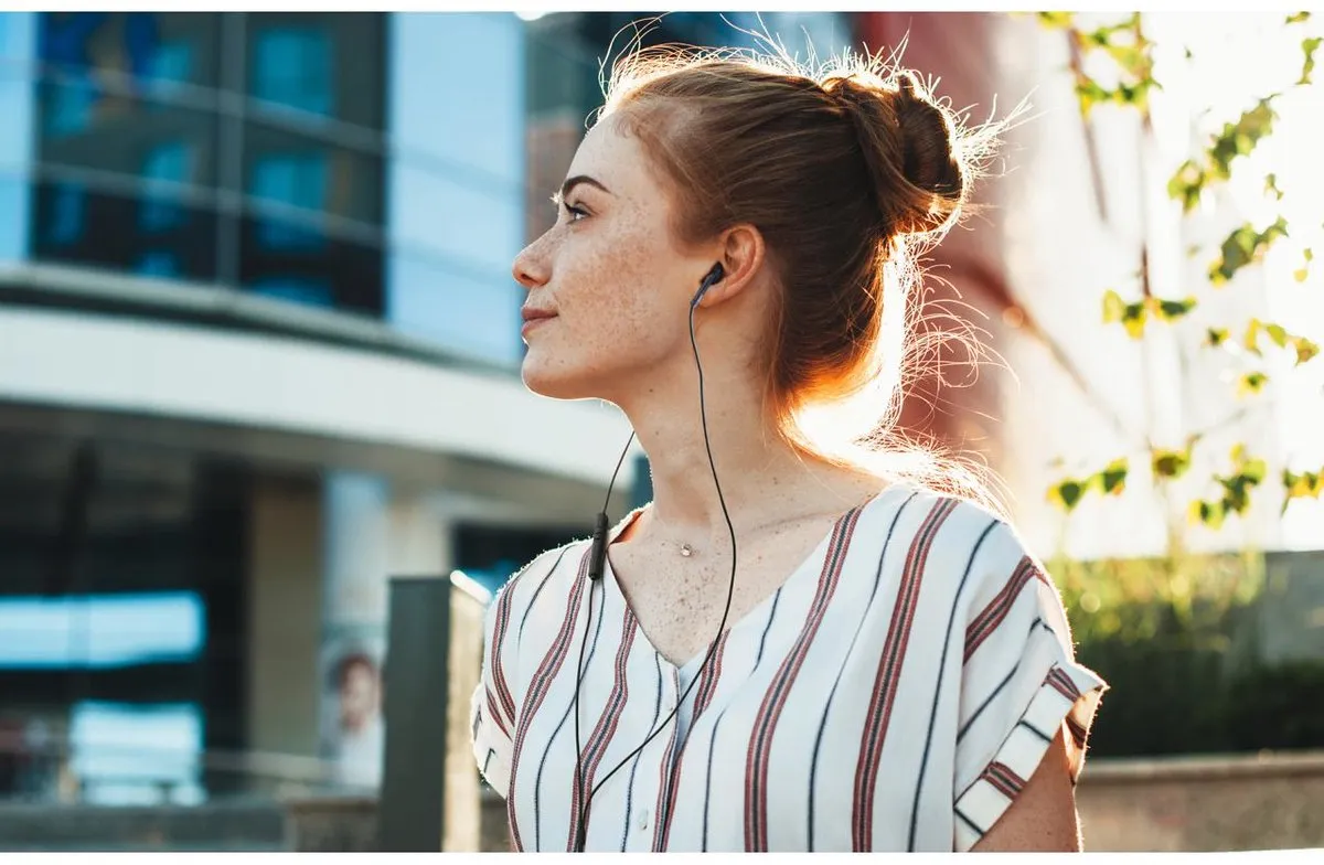 JVC HA-FR17UC In-Ear USB-C Headset - Roze - afbeelding 6 van 6