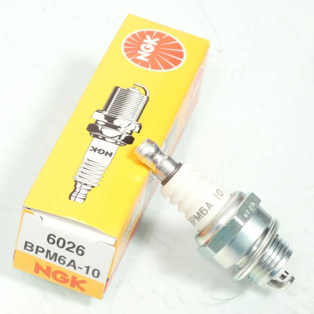 NGK BPM6A-10 Bougie - Wit