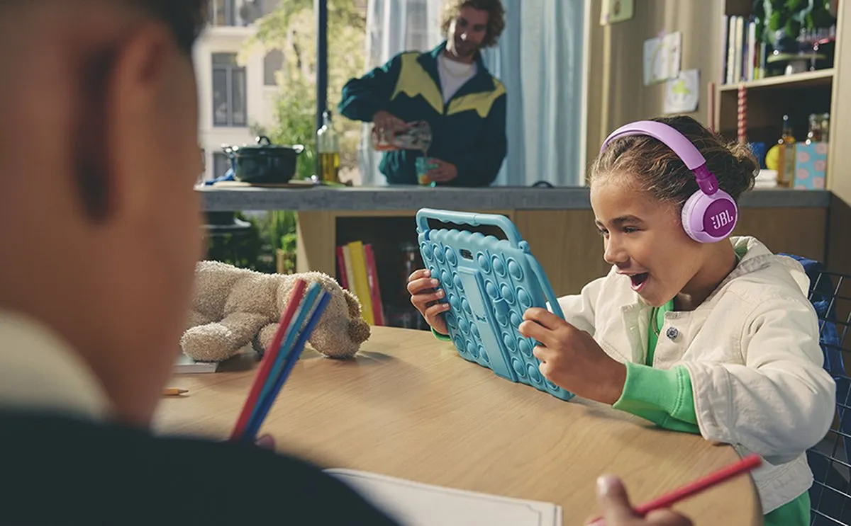 JBL Junior 320BT Kinderkoptelefoon - Turquoise - 50u batterij - afbeelding 6 van 6