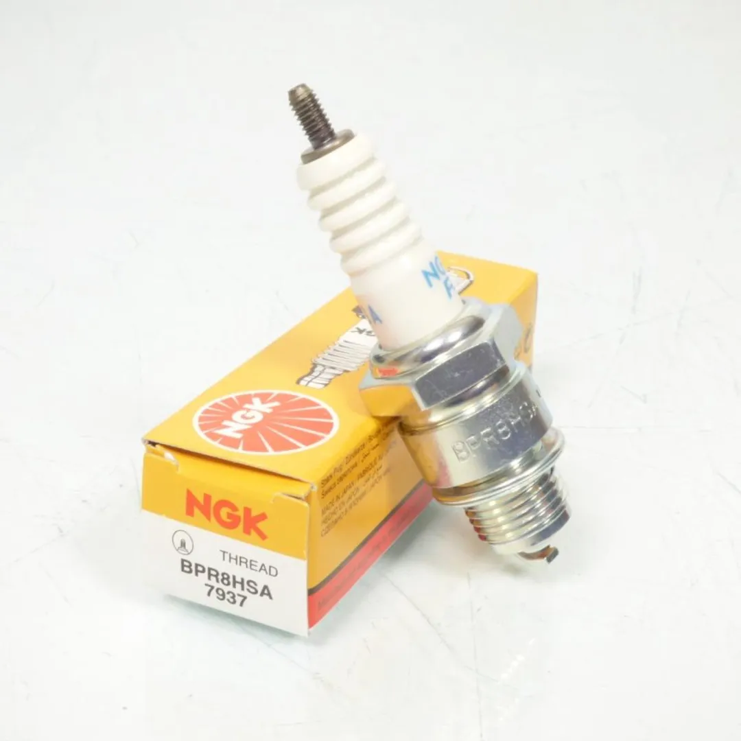 NGK BPR8HSA Bougie Scooter Aprilia 50 SR 2000-2003 - Wit