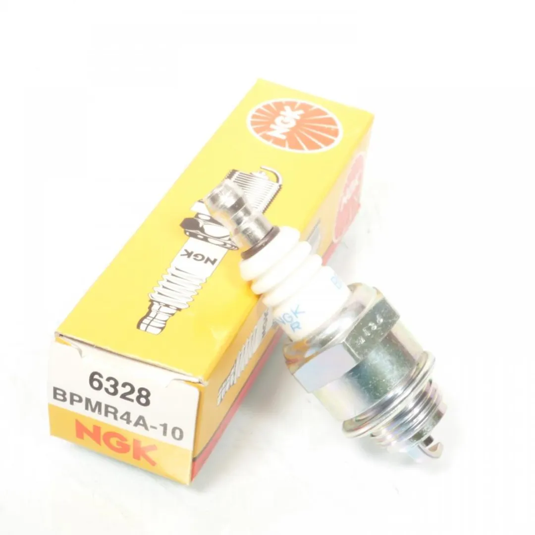 NGK BPMR4A-10 Bougie - Wit