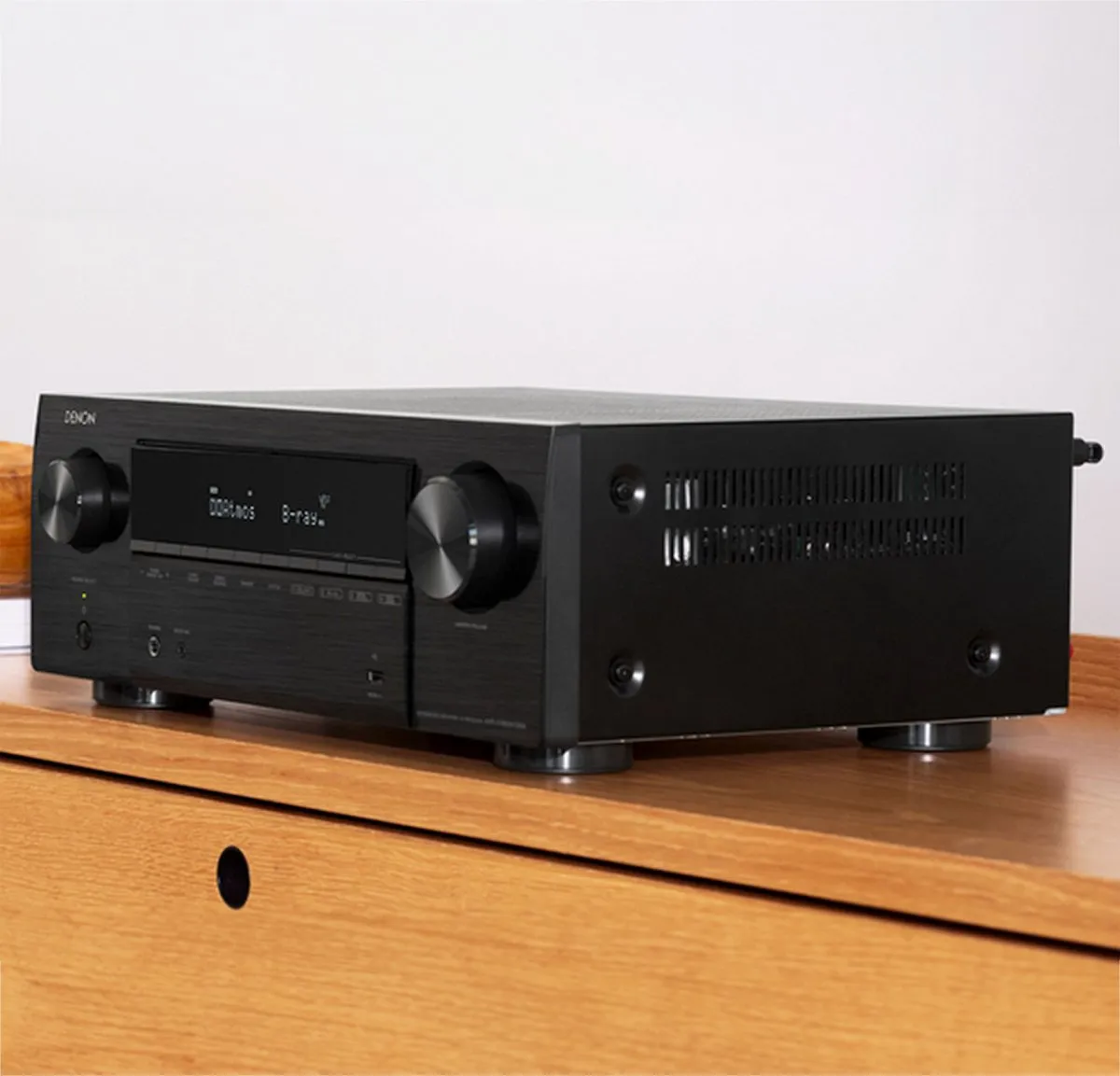 Denon AVR-X1800H AV Receiver met DAB-Radio, 7.2 kanalen, HEOS® Built-In, 3D-Audio Versterker, Bluetooth en WIFI ingebouwd en 8K HDMI-Aansluiting- Zwart
