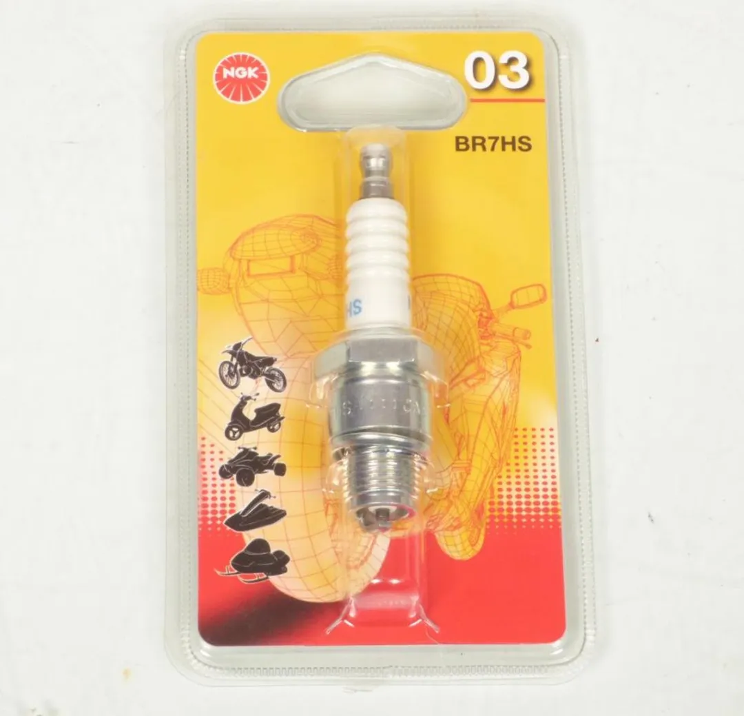 NGK BR7HS Bougie - Suzuki 500 GT 1975-1978 - Wit