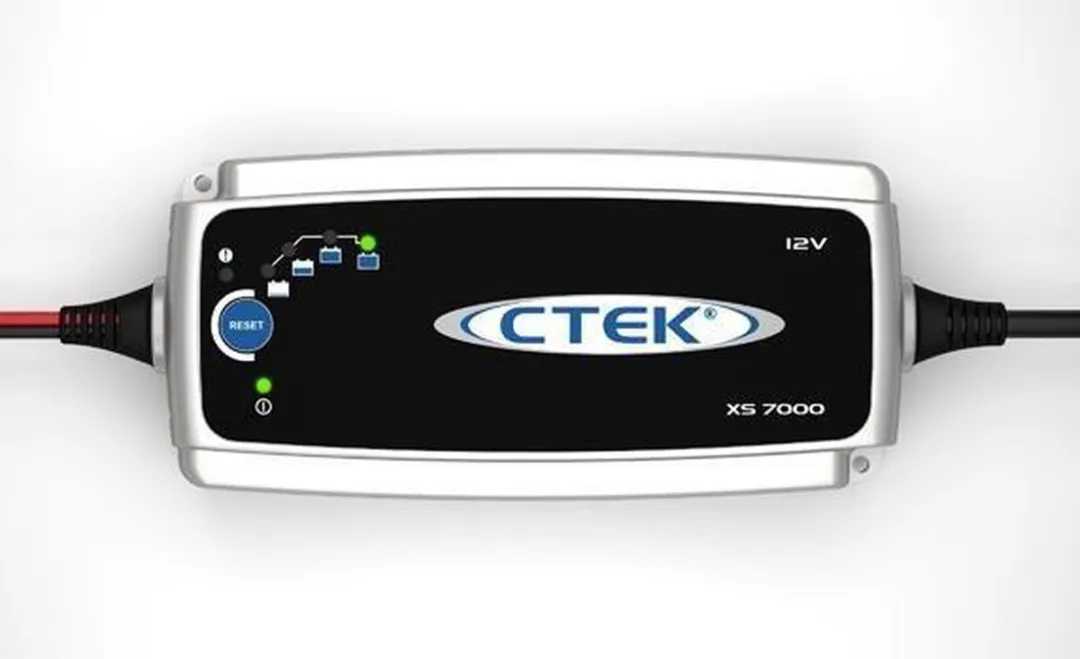 CTEK Multi XS 7000 Universele 12V Lader 7A - Zwart