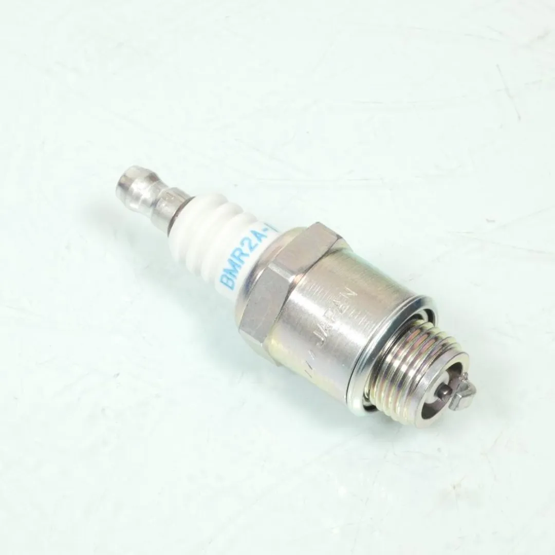 NGK BMR2A-10 Bougie - Wit