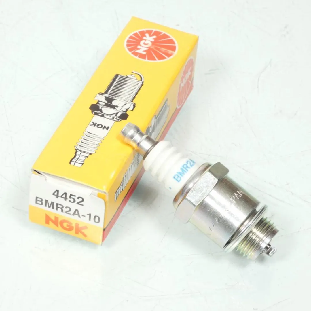 NGK BMR2A-10 Bougie - Wit