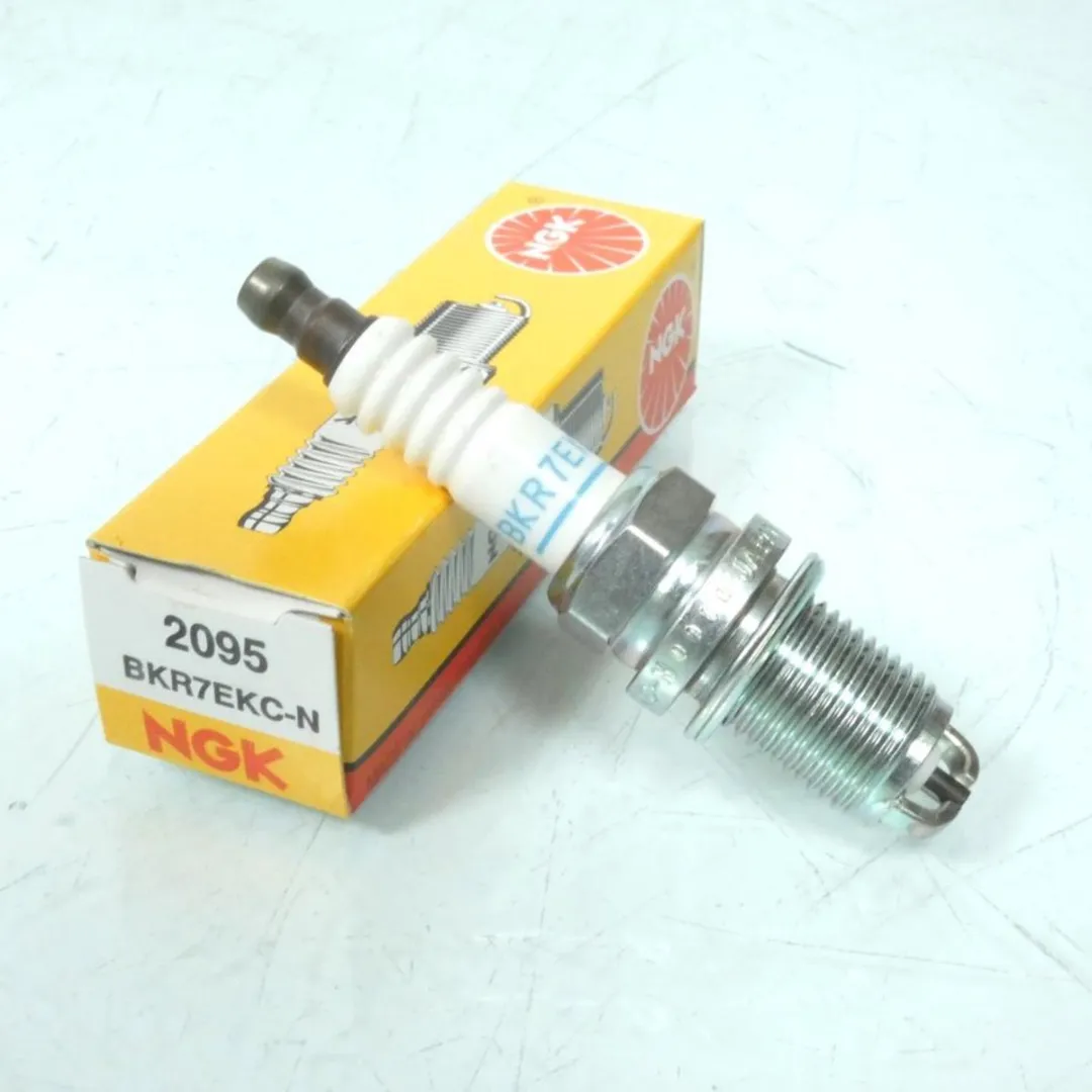 NGK BKR7EKC-N Bougie - BMW 850 R/RT 1996-2006 - Wit