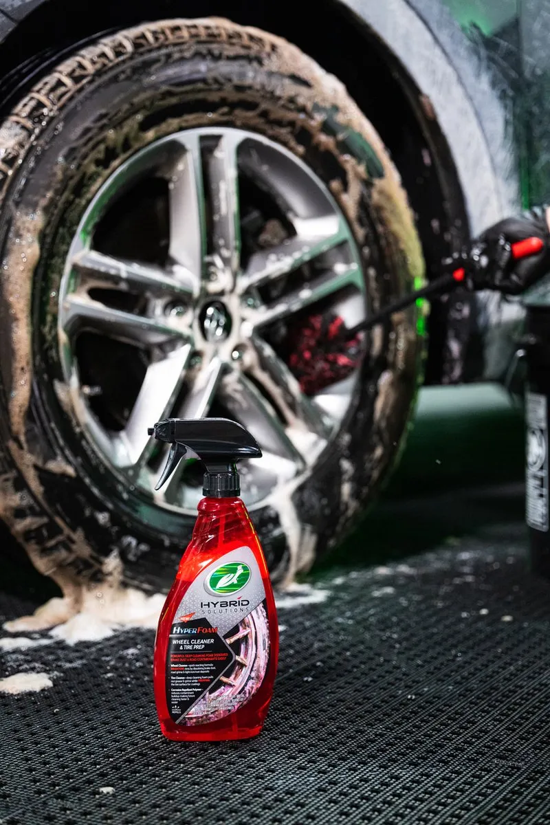 Turtle Wax HS Hyperfoam Wheel & Tyre Cleaner 680ml