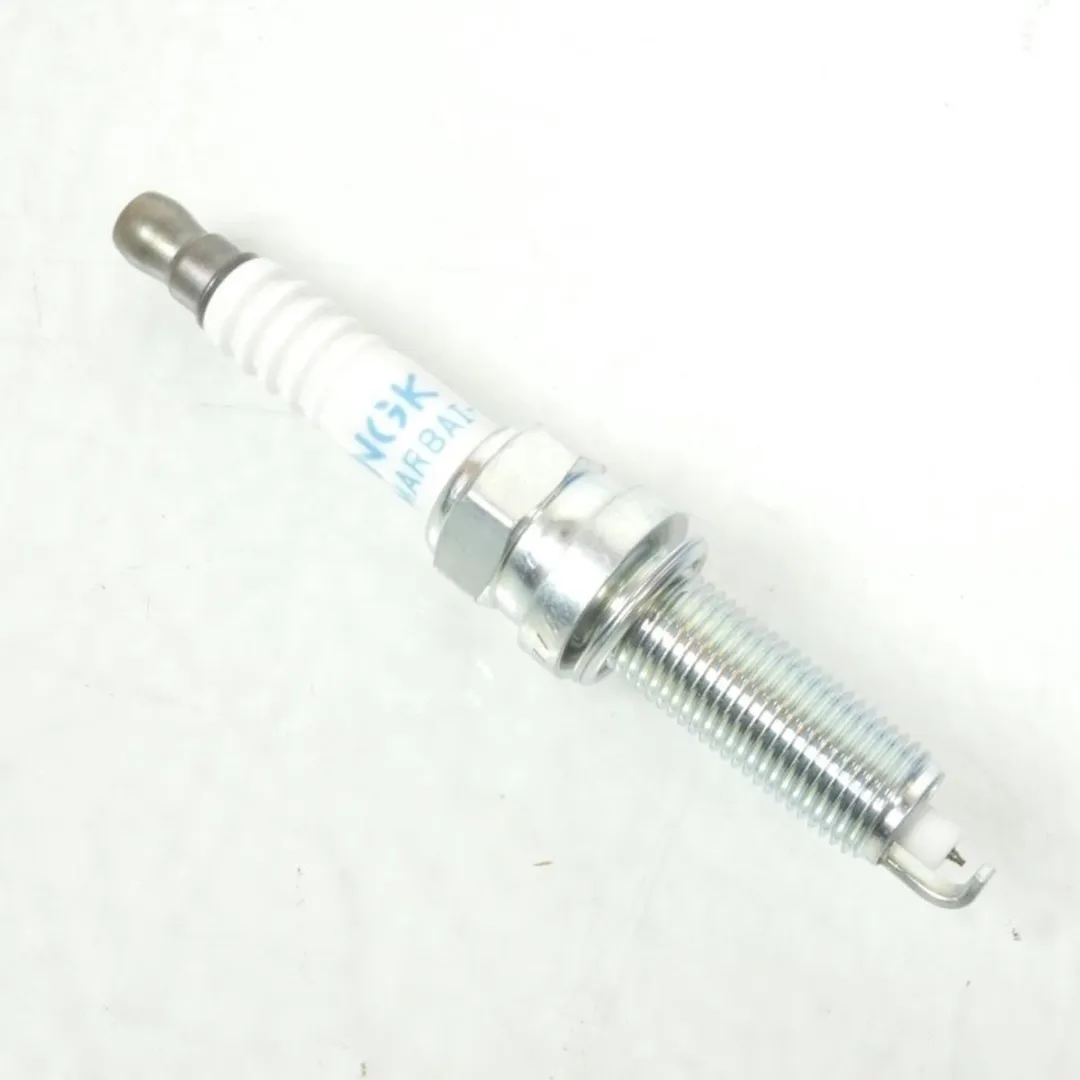 NGK LZMAR8AI-10 Bougie - Wit